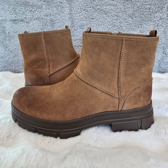 UGG Men's Skyview Classic Pull-On Chelsea Chestnut Suede Ankle Boots Sizes NEW - Picture 2 of 10